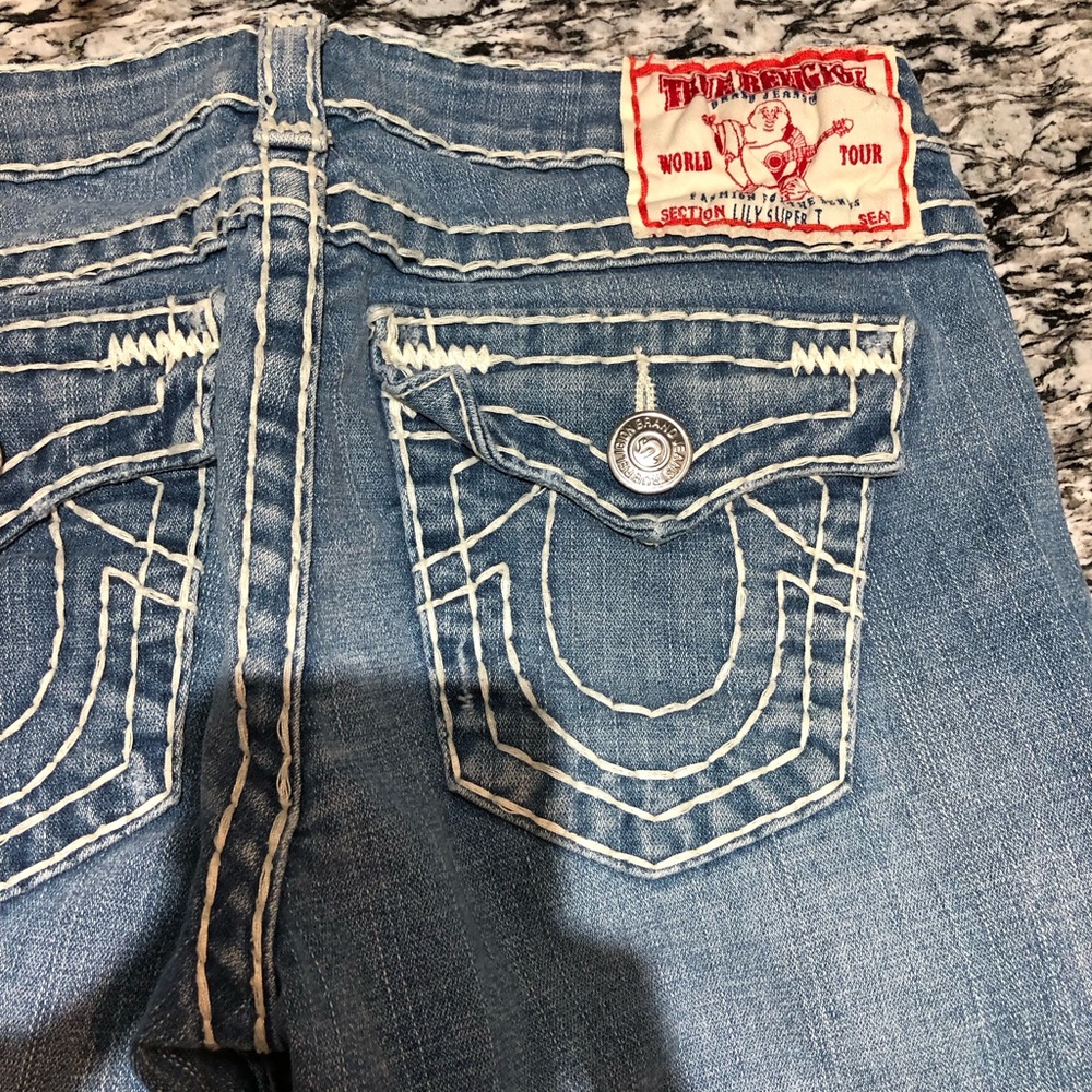 Woman’s New True Religion Capri Pants